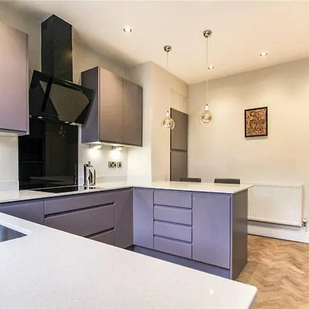 Holiday home 3br Riverside Retreat With Terrace In North Yorkshire